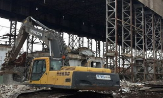 Демонтаж ангаров в Красноярске под ключ - стоимость от 1536 руб. | 2Землекопа-Крс