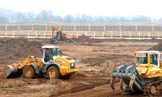 Планировка участка бульдозером в Красноярске от 922 руб. Цены за м2 - 2Землекопа-Крс
